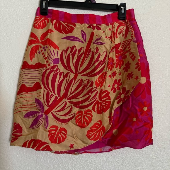 Farm Rio wrap slip mini skirt - Picture 4 of 9
